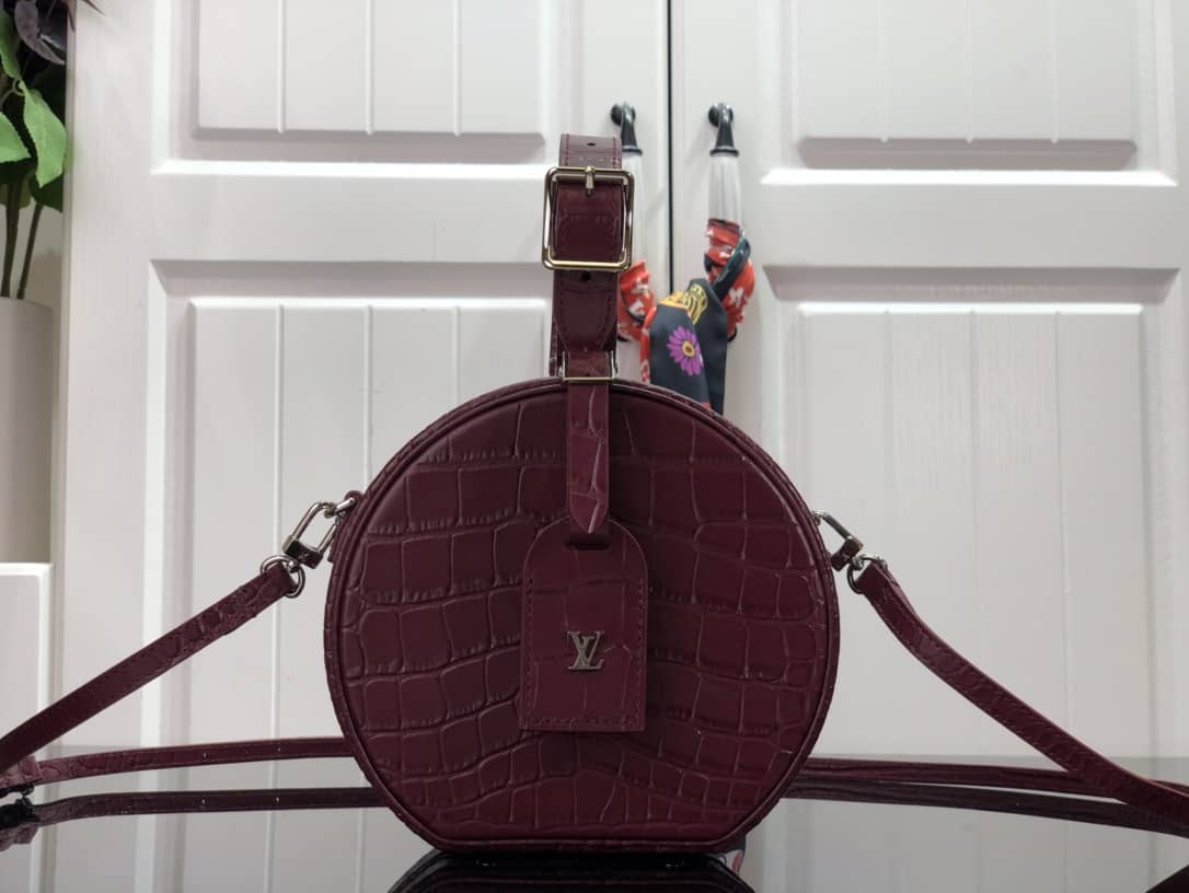 Best Replica Louis Vuitton Petite Boite Chapeau Crocodilien Brillant Replica Bag Red N93597 - Colareps