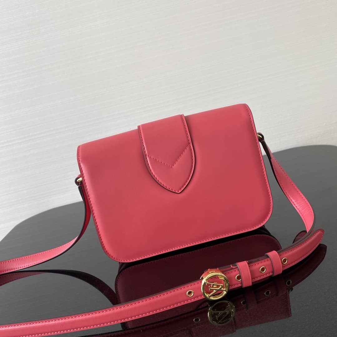 Best Replica Louis Vuitton Pont 9 Leather Crossbody Bag M55948 - Colareps