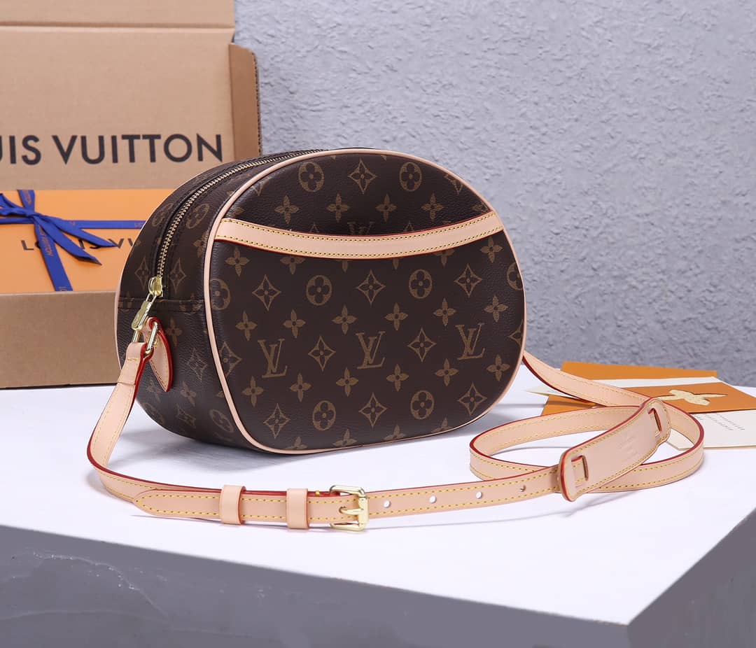 Best Replica Louis Vuitton Semi-Circle Leather Replica Shoulder Bag M51221 - Colareps