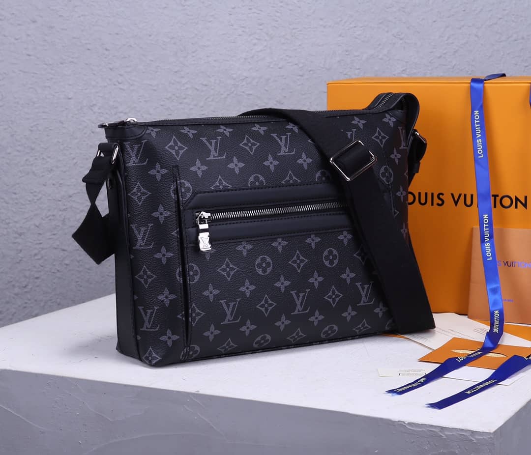 Best Replica Louis Vuitton Odyssey PM Messenger Bag Replica Black M44223 - Colareps