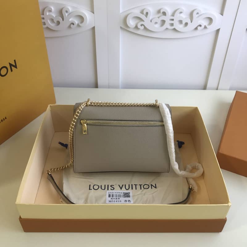 Best Replica Louis Vuitton MyLockMe BB Calf Chain Replica  Shoulder Bag Apricot M51418 - Colareps
