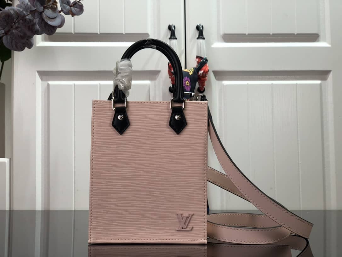 Best Replica Louis Vuitton Petit Sac Plat Flat Shoulder Bag Replica Pink M80169 - Colareps