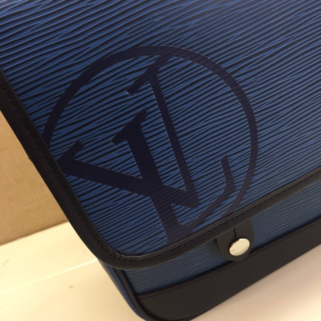 L0vis Vvtt0n Epi Downtown PM Messenger Bag Replica Blue M53492