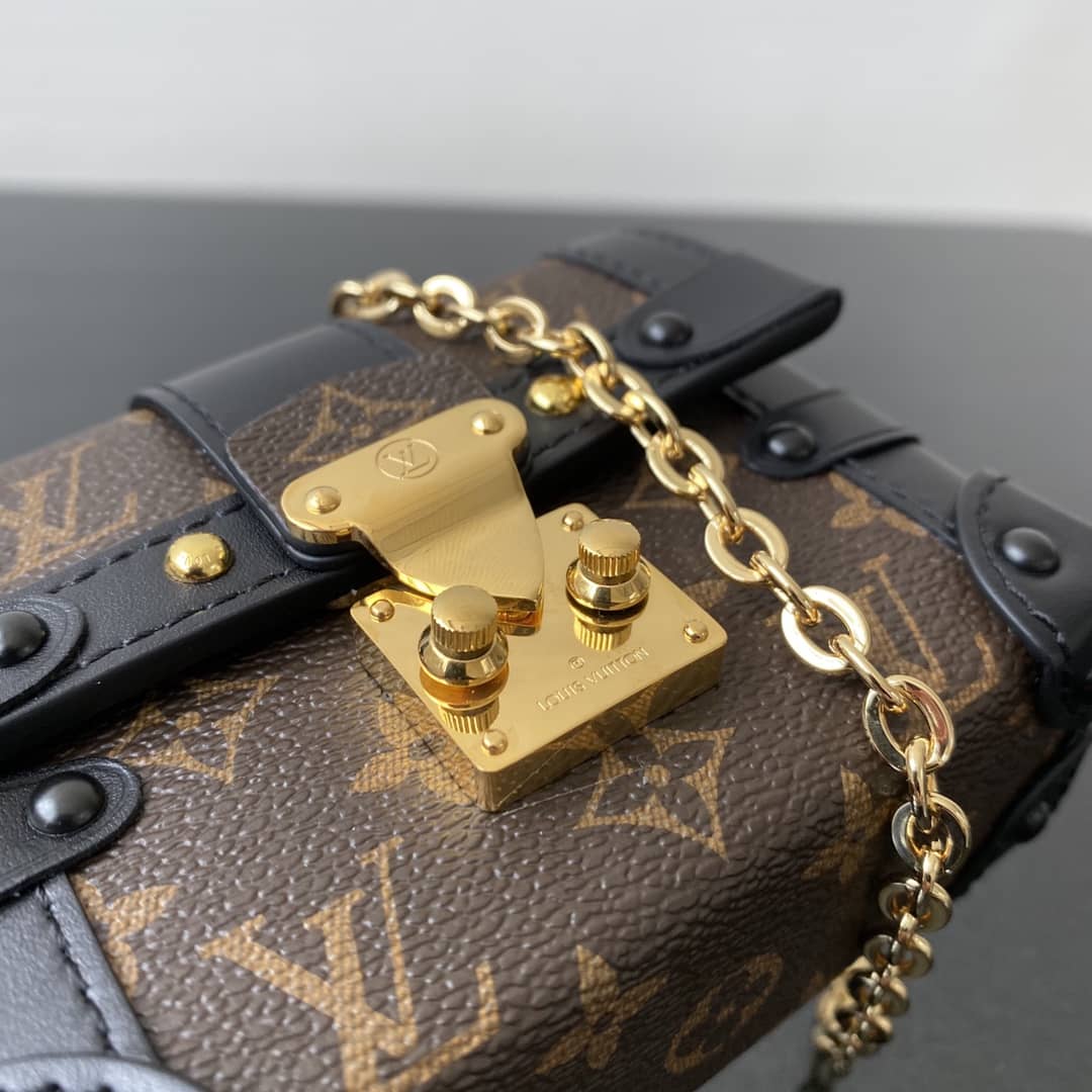 Best Replica LV 7 Star AAA+ Petite Malle Box Chain Shoulder Bag - Colareps
