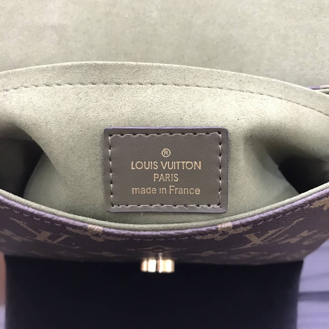 Best Replica Louis Vuitton Locky BB Replica Crossbody Bag Green M44321 - Colareps