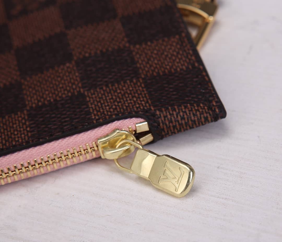 Best Replica Louis Vuitton Neverfull MM Damier Ebene Tote Replica Pink N41358 - Colareps