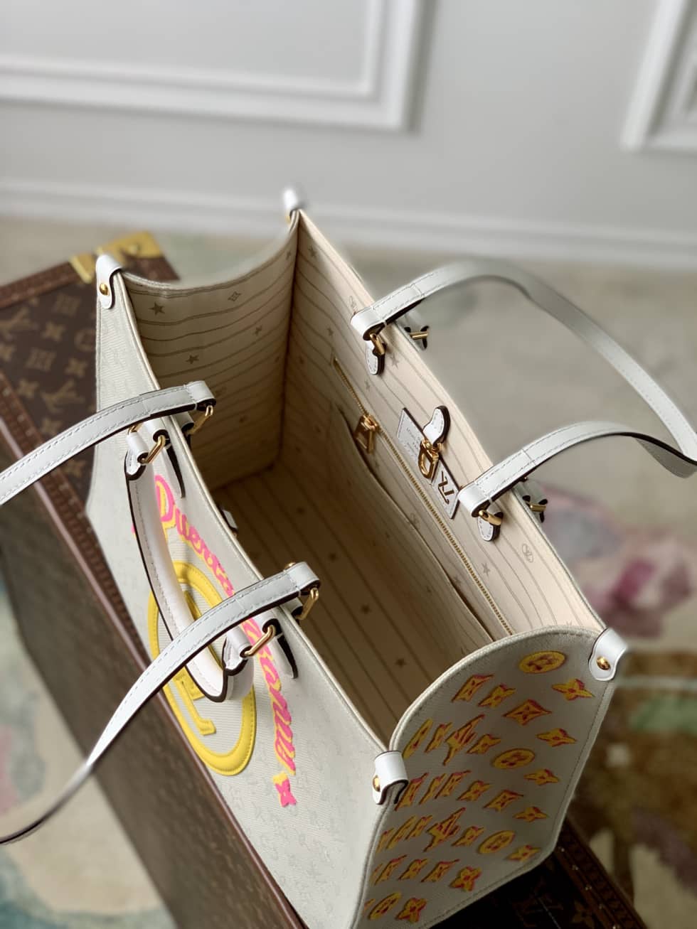 Best Replica Louis Vuitton OnTheGo MM M20815 Replica Tote - Colareps