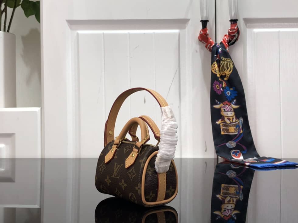 Best Replica LV Bag Charm Dupe Nano Speedy Monogram M00544 - Colareps