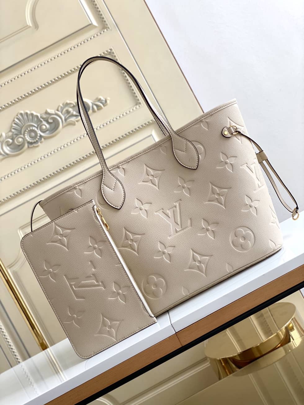 Best Replica Louis Vuitton Monogram Empreinte Neverfull MM White M45684 Replica Tote - Colareps