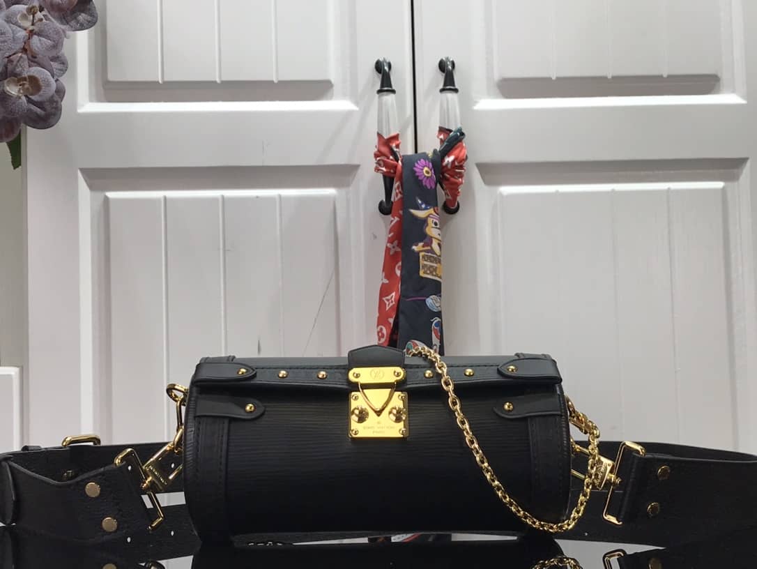 Best Replica Louis Vuitton Papillon Trunk Monogram Chain Replica Crossbody Bag Black M57835 - Colareps