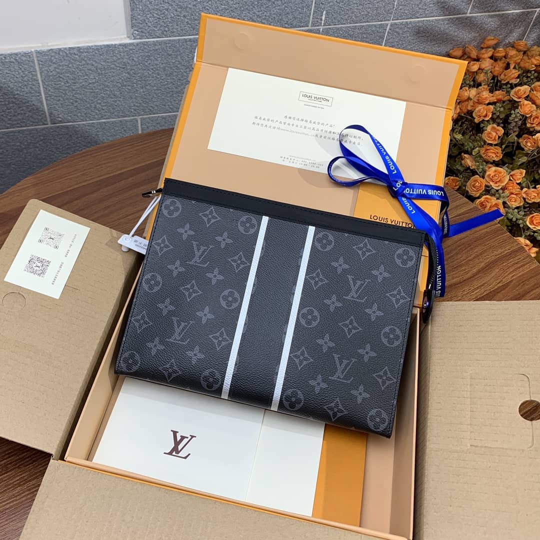 Best Replica Louis Vuitton Eclipse Fragment Pochette Voyage MM Replica Clutch Black M64440 - Colareps