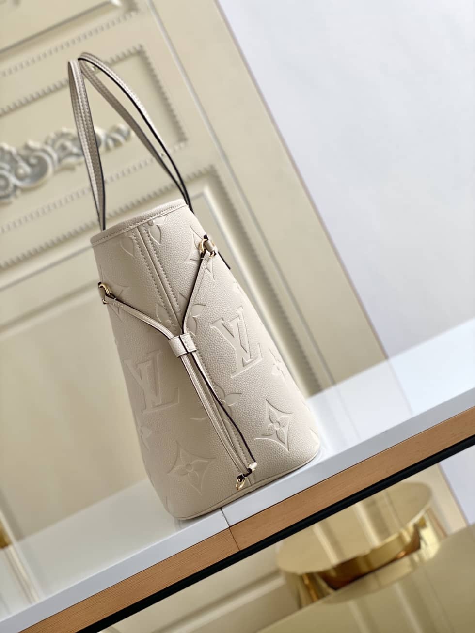 Best Replica Louis Vuitton Monogram Empreinte Neverfull MM White M45684 Replica Tote - Colareps