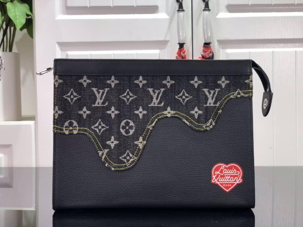 Best Replica Louis Vuitton Pochette Dupe x Nigo Voyage MM Monogram Black M45961 - Colareps