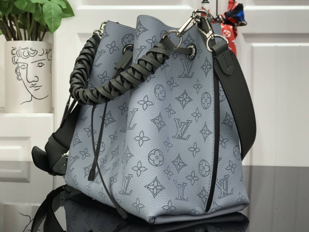 Best Replica Louis Vuitton Mahina Muria Replica Handbag Blue Gray M55801 - Colareps