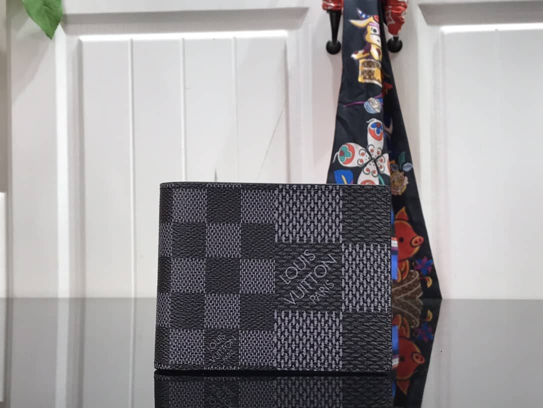 Best Replica Louis Vuitton Multiple Box Damier Graphite 3D Wallet Replica Black N60434 - Colareps