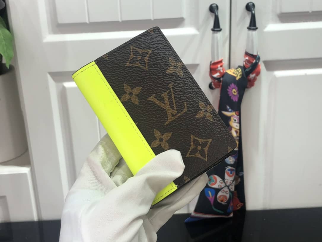 Best Replica Louis Vuitton Pocket Organizer Monogram Neon Card Holder Replica Yellow M80779 - Colareps