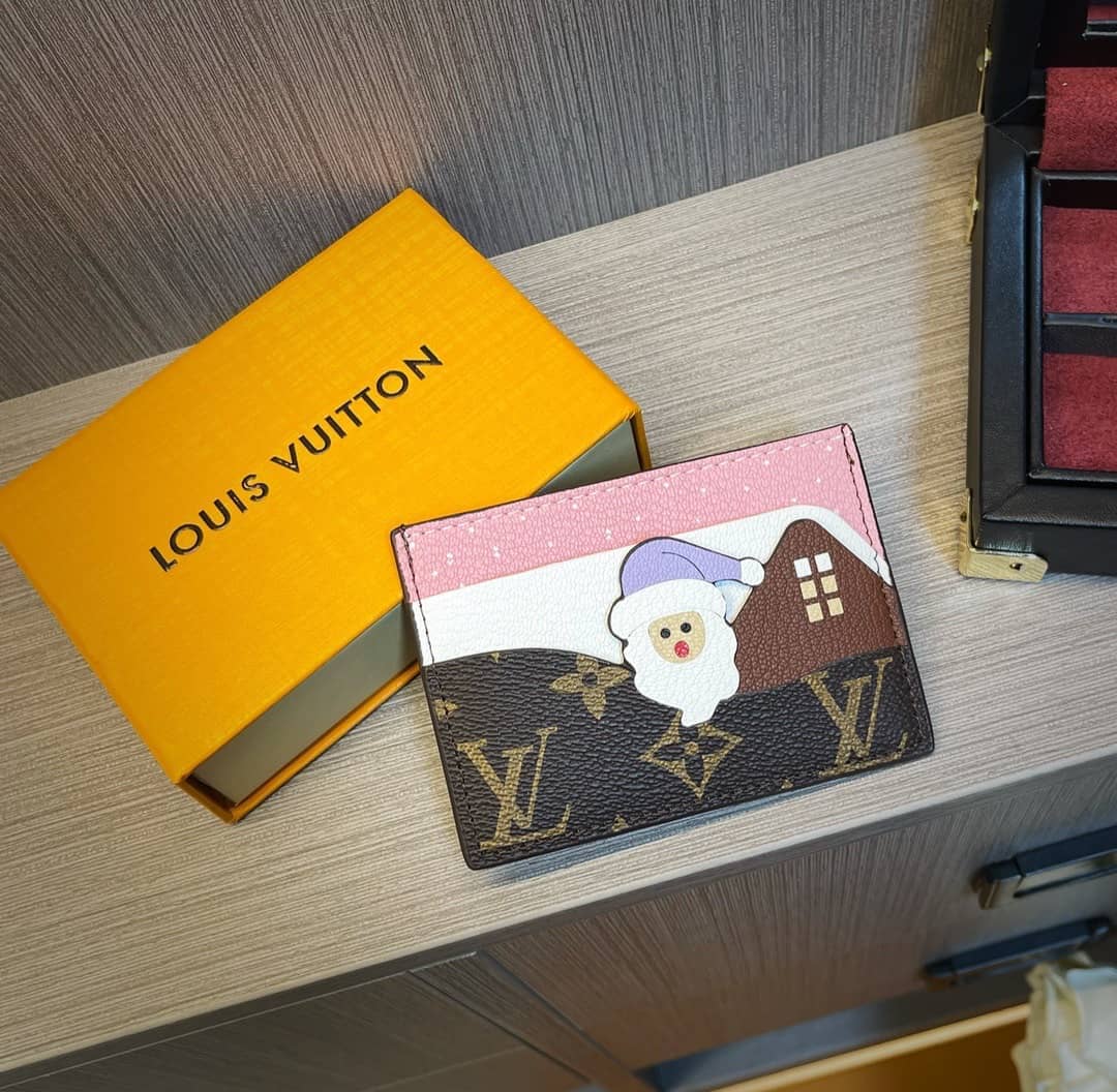 Best Replica Louis Vuitton Replica Monogram Canvas Card Holder Christmas Collection Blue - Colareps