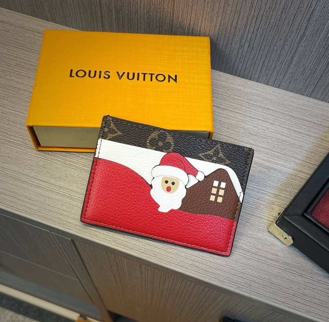 Best Replica Louis Vuitton Wallet Replica Monogram Canvas Card Holder Christmas Collection - Colareps
