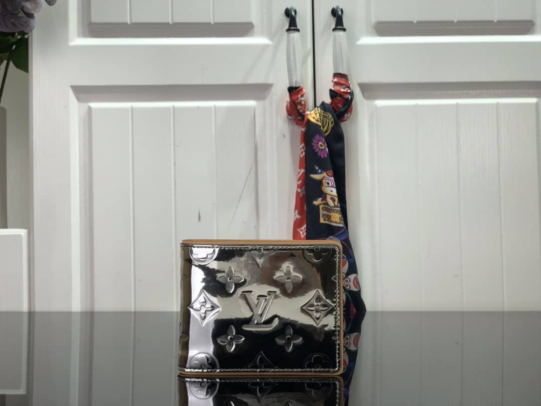 Best Replica Louis Vuitton Wallet Dupe Zippy Slender Monogram Mirror M80806 - Colareps