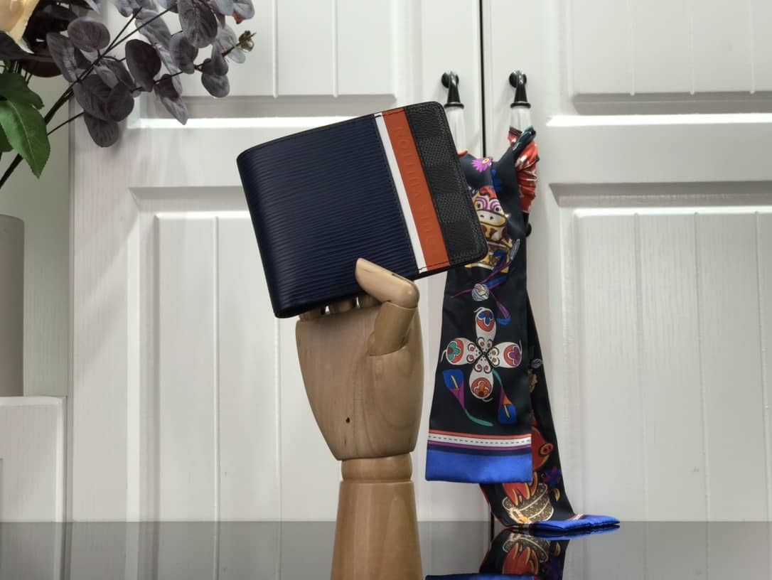 Best Replica Louis Vuitton Epi Damier Graphite Multiple Replica Wallet Blue M69538 - Colareps