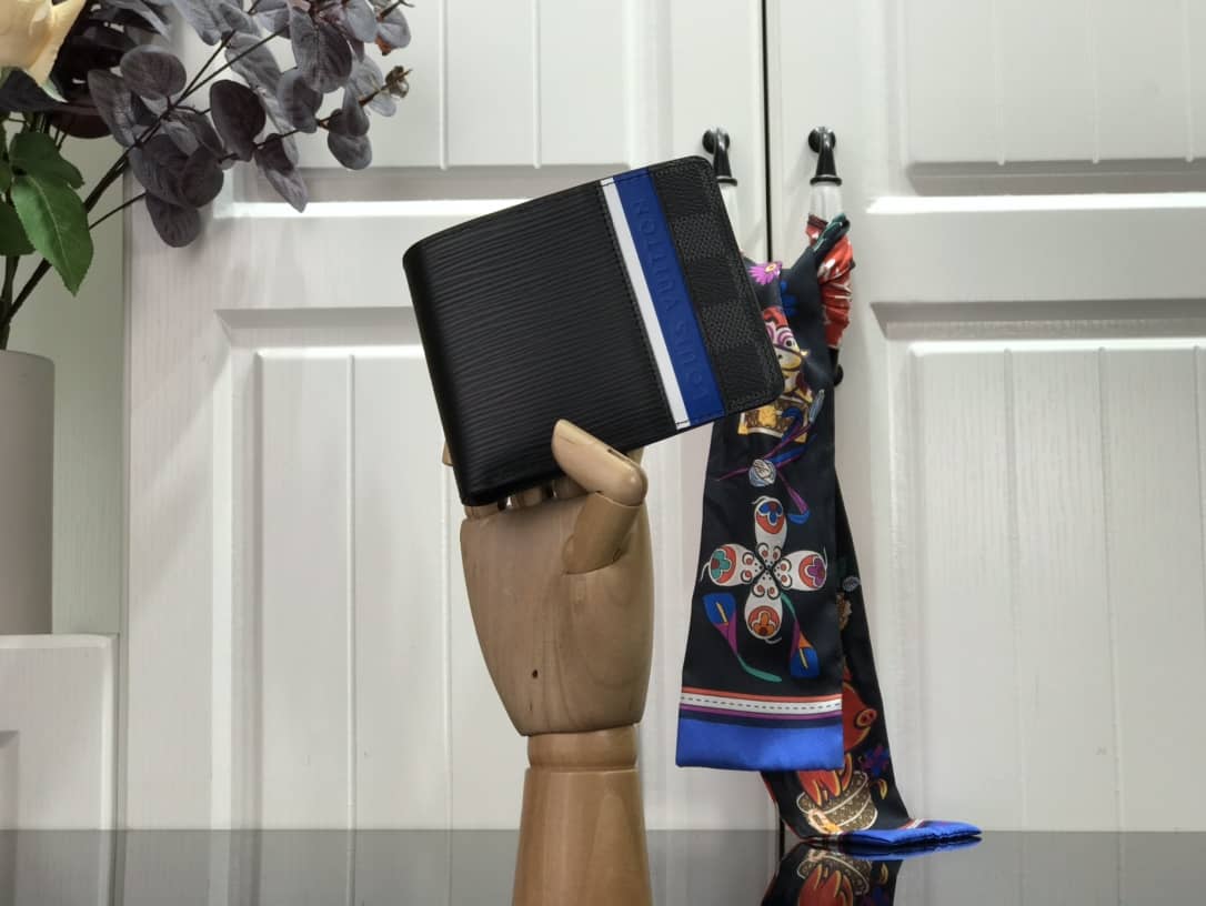 Best Replica Louis Vuitton Epi Damier Graphite Multiple Replica Wallet Black M69538 - Colareps