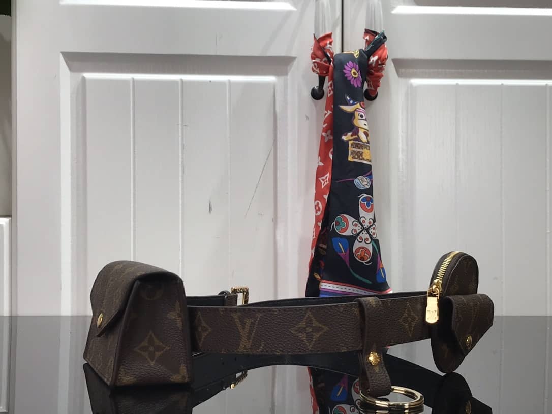 Best Replica Louis Vuitton Escale Daily Multi Pocket 30mm Belt Yellow Replica M0253Y - Colareps