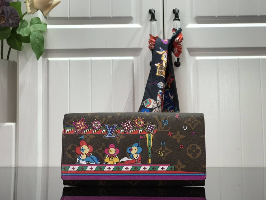 Best Replica Louis Vuitton Wallet Dupe Monogram Christmas Limited Edition Wallet - Colareps