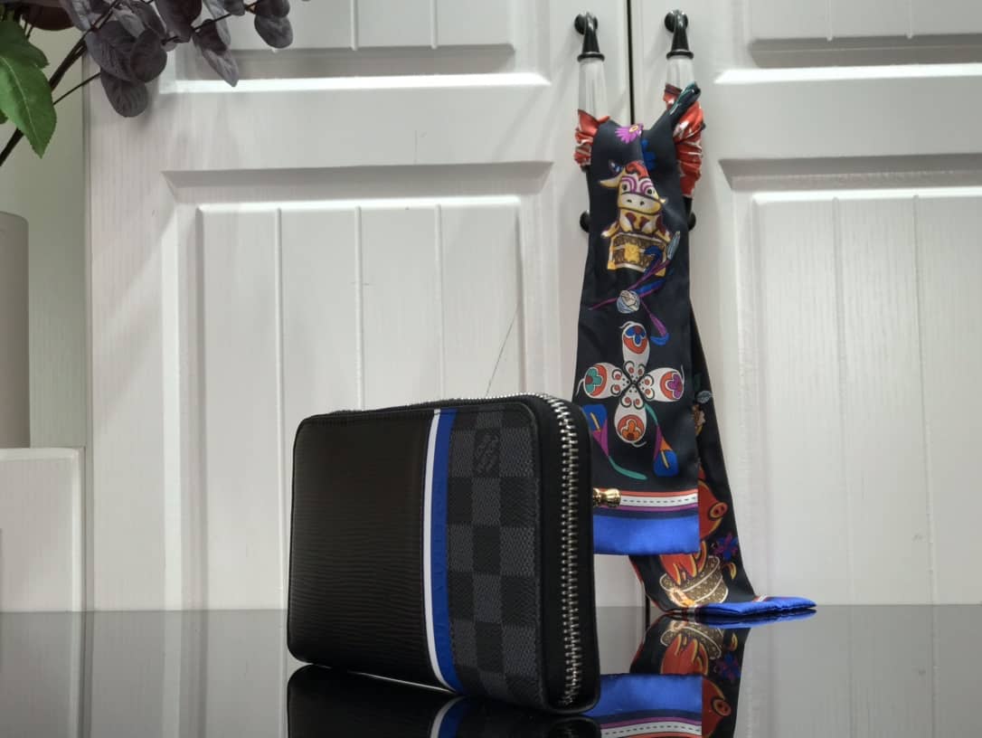 Best Replica Louis Vuitton Wallet Dupe Zippy  Classic Monogram Pattern  M56829 - Colareps