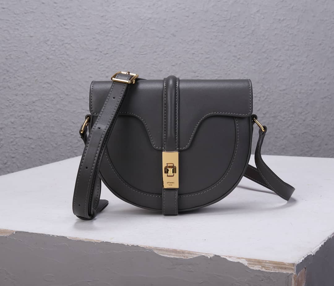 Best Replica Celine Small Besace 16 Cowhide Replica Saddle Bag - Colareps