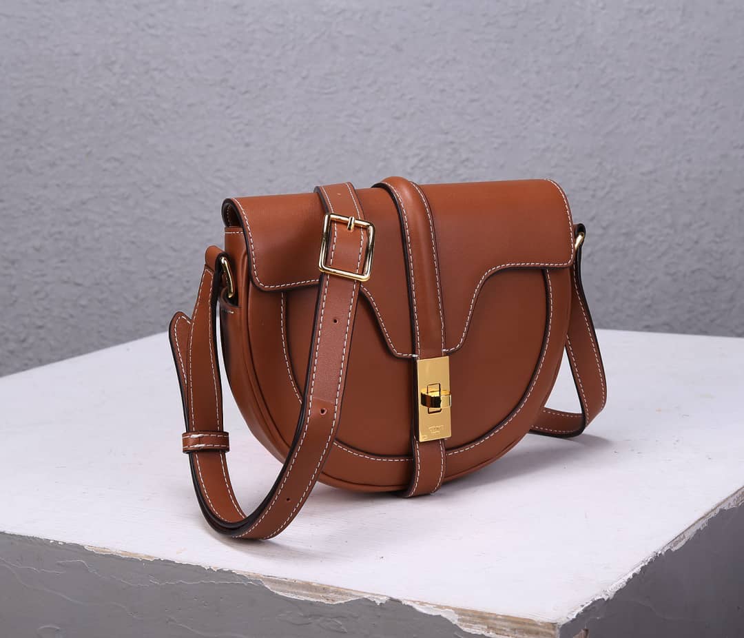 Best Replica Celine Small Besace 16 Cowhide Replica Saddle Bag - Colareps