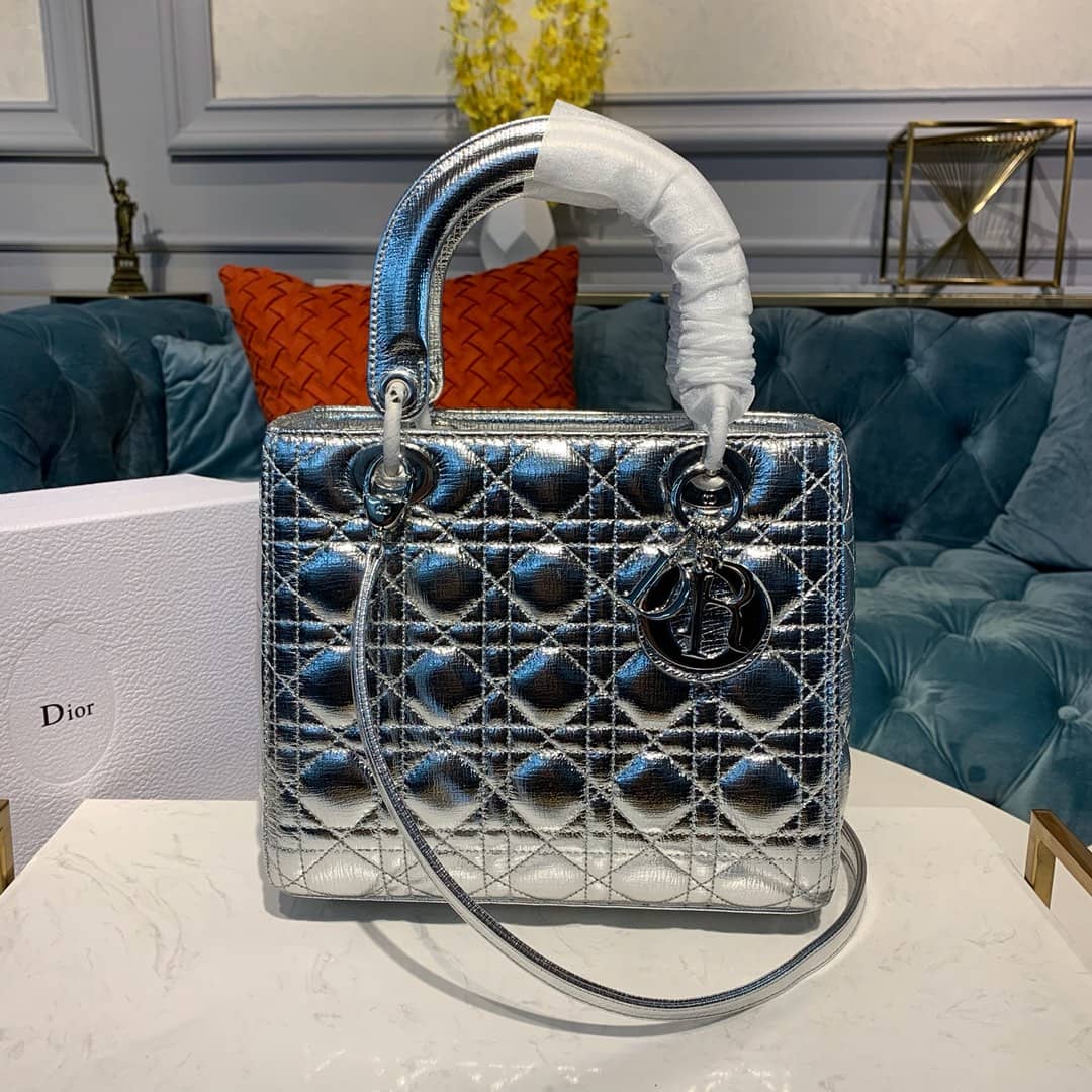 Best Replica Christian Dior Lady Dior 24CM Replica Bag - Colareps