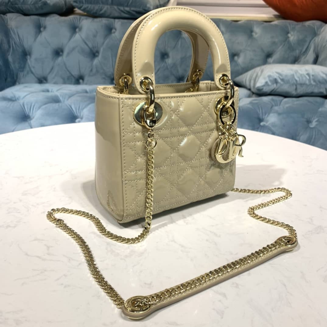 Best Replica Christian Dior Lady Dior 17CM Replica Bag - Colareps