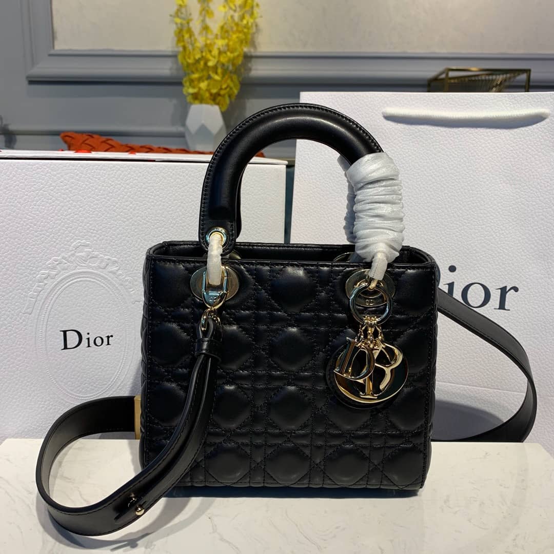 Best Replica Christian Dior Lady Dior 20CM Replica Bag - Colareps