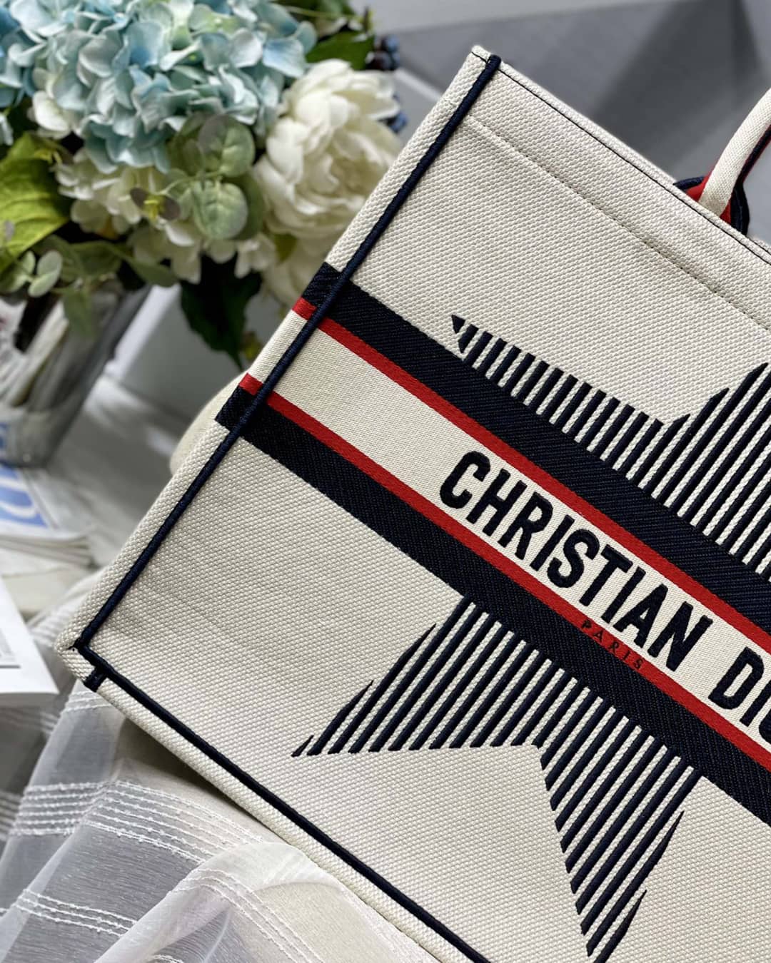 Best Replica Christian Dior CD Book Embroidery Replica Tote - Colareps