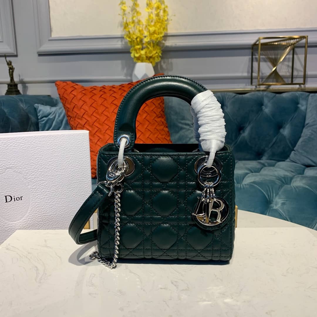 Best Replica Christian Dior Lady Dior 17CM Replica Bag - Colareps