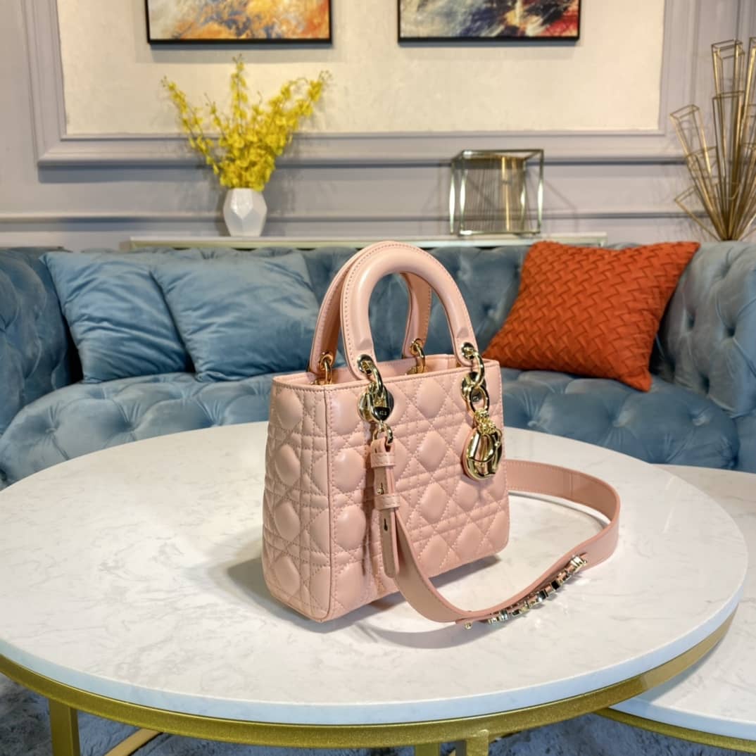 Best Replica Christian Dior Lady Dior 20CM Replica Bag - Colareps