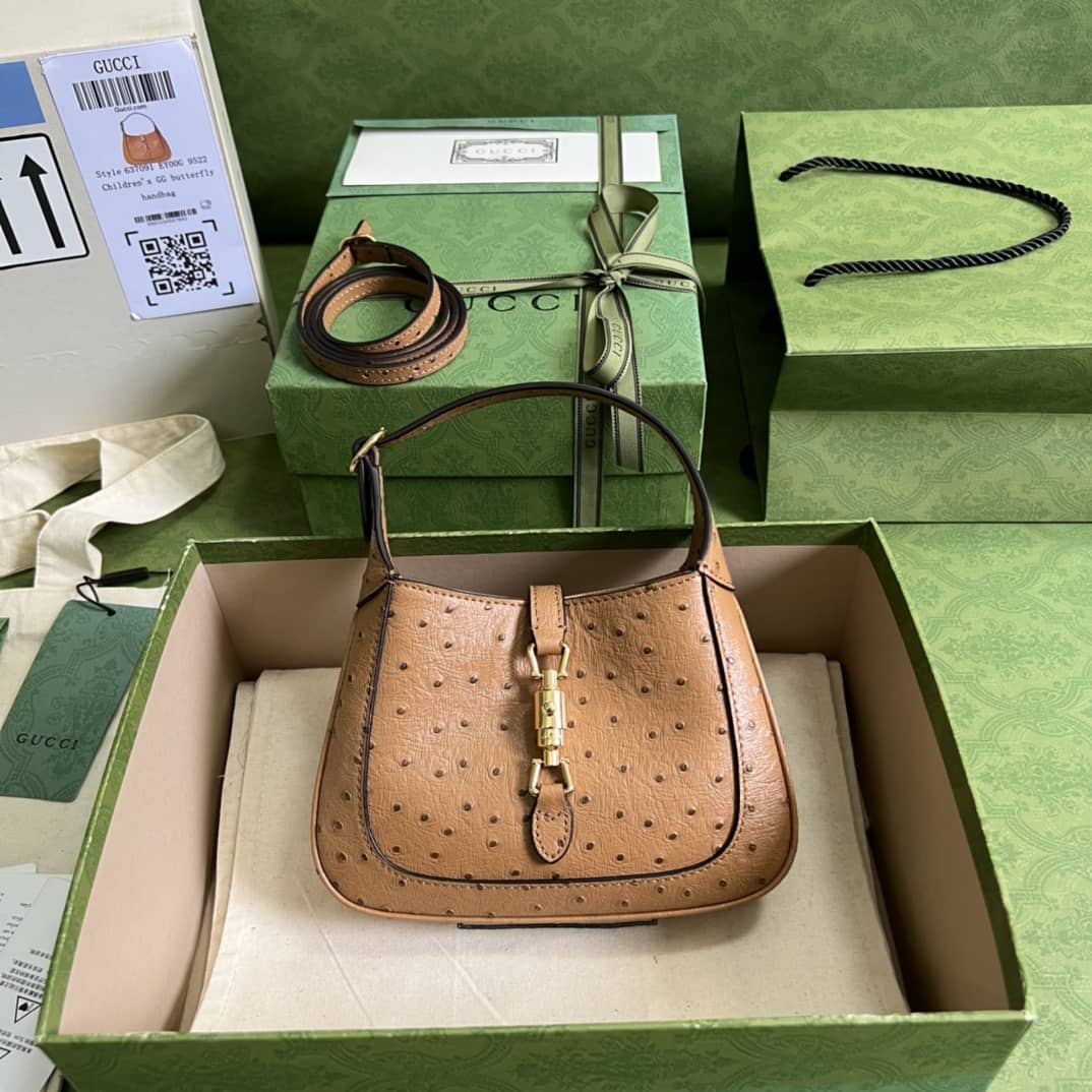 Best Replica Gucci Jackie 1961 Ostrich Mini Hobo 637091 Replica Shoulder Bag - Colareps
