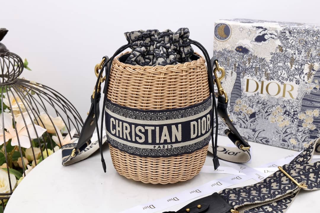 Best Replica Christian Dior Wicker Bucket Bagblue Oblique - Colareps