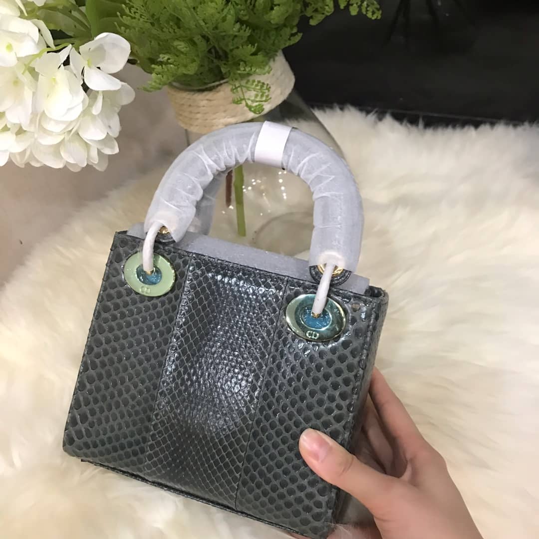 Best Replica Christian Dior Lady Dior 17CM Replica Bag - Colareps