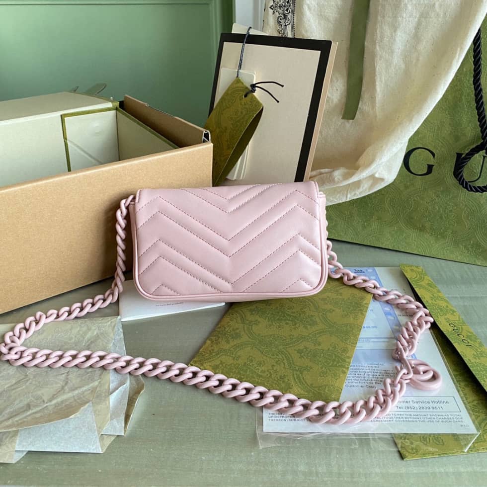 Best Replica Gucci GG Marmont Quilting Super Mini 476433 Replica Crossbody Bag - Colareps