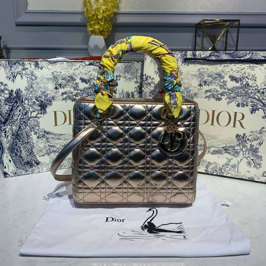 Best Replica Christian Dior Lady Dior 24CM Replica Bag - Colareps