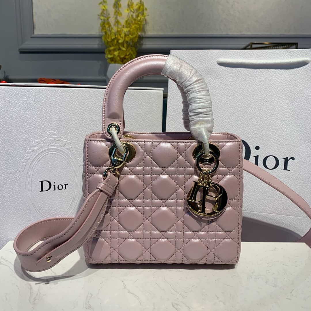 Best Replica Christian Dior Lady Dior 20CM Replica Bag - Colareps