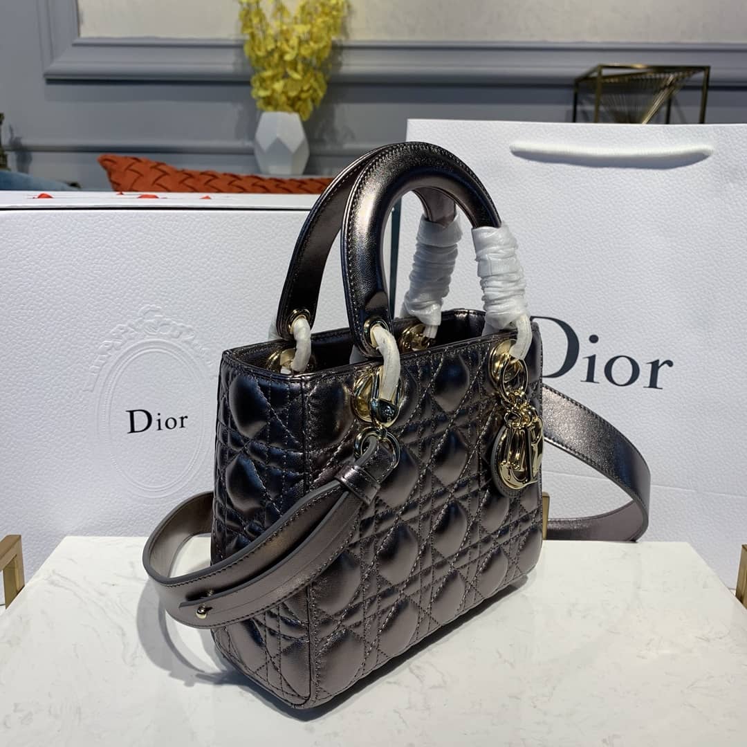 Best Replica Christian Dior Lady Dior 20CM Replica Bag - Colareps