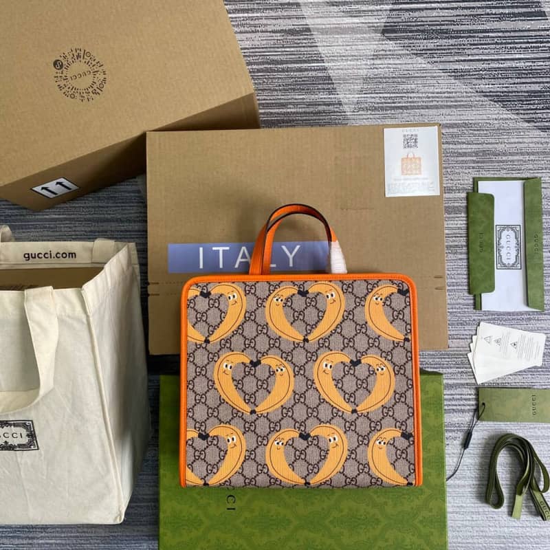 Best Replica Gucci GG Supreme Kids Girl Tote Replica Orange 605614 - Colareps