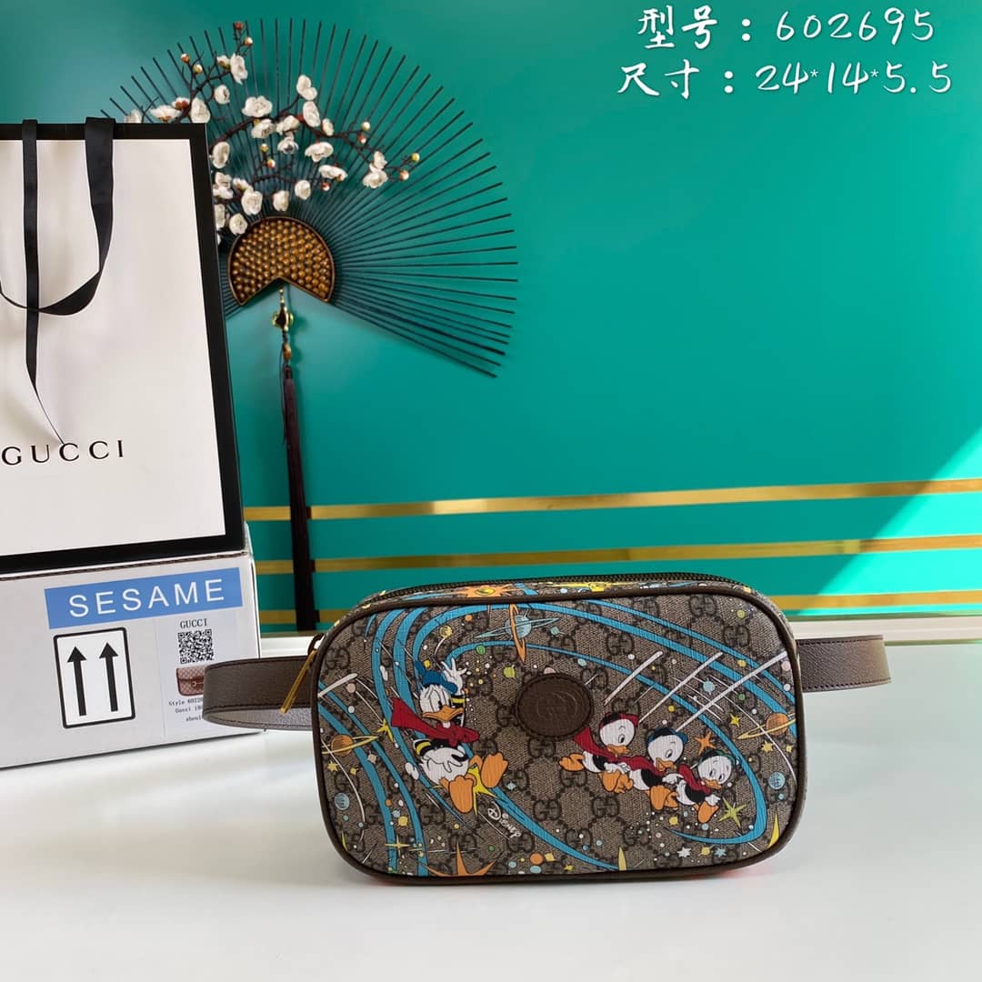 Best Replica Gucci Disney Supreme GG Canvas Leather Belt Bag Replica 602695 - Colareps