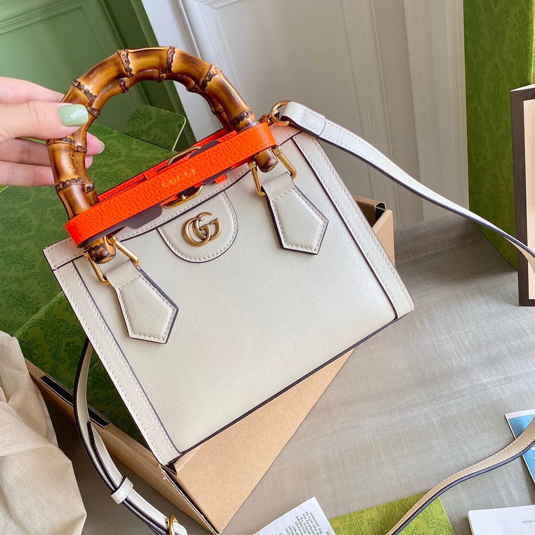 Best Replica Gucci Diana Mini Bamboo Tote Bag Replica White 655661 - Colareps