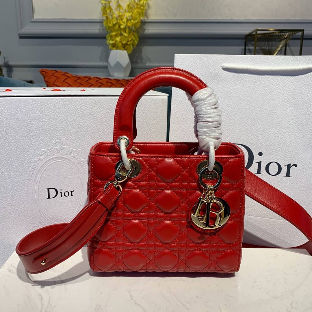 Best Replica Christian Dior Lady Dior 20CM Replica Bag - Colareps