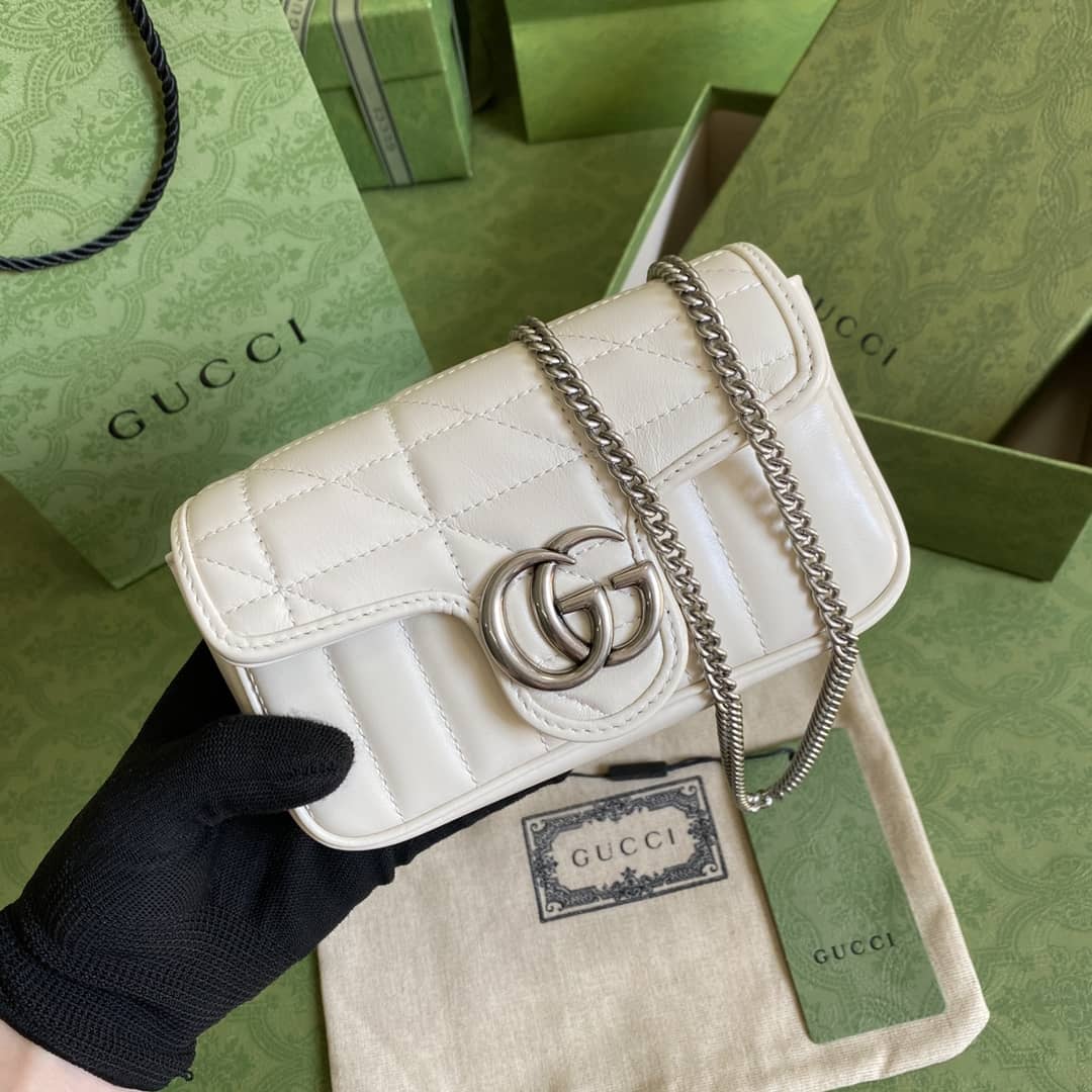 Best Replica Gucci GG Marmont Matelassé Mini Crossbody Bag Replica 476433 - Colareps