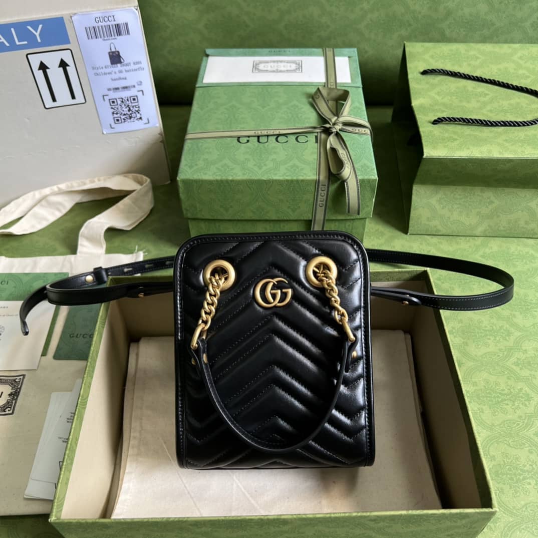 Best Replica Gucci GG Marmont Matelassé Mini Crossbody Bag 696123 Replica - Colareps