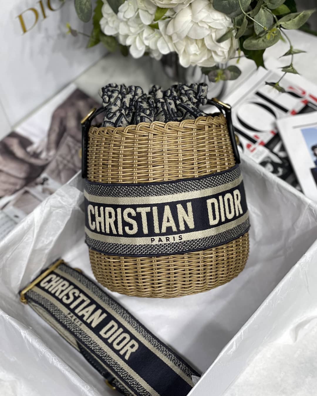 Best Replica Christian Dior Oblique Dior Wicker Bucket Bag - Colareps